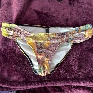 VS Bikini Bottom